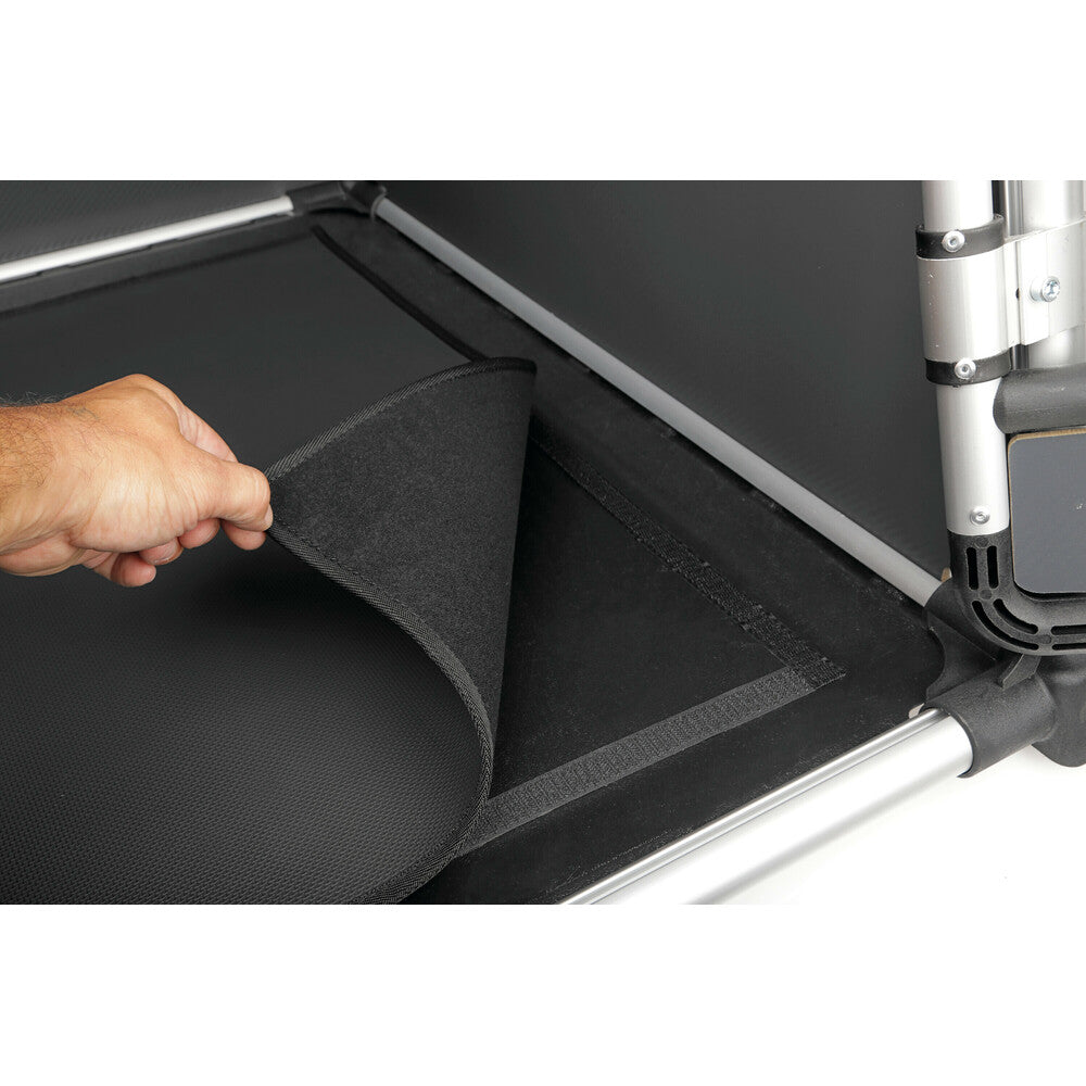 Premium hundbur i aluminium för personbil – Typ 8 – 55 × 90 × H 66 cm