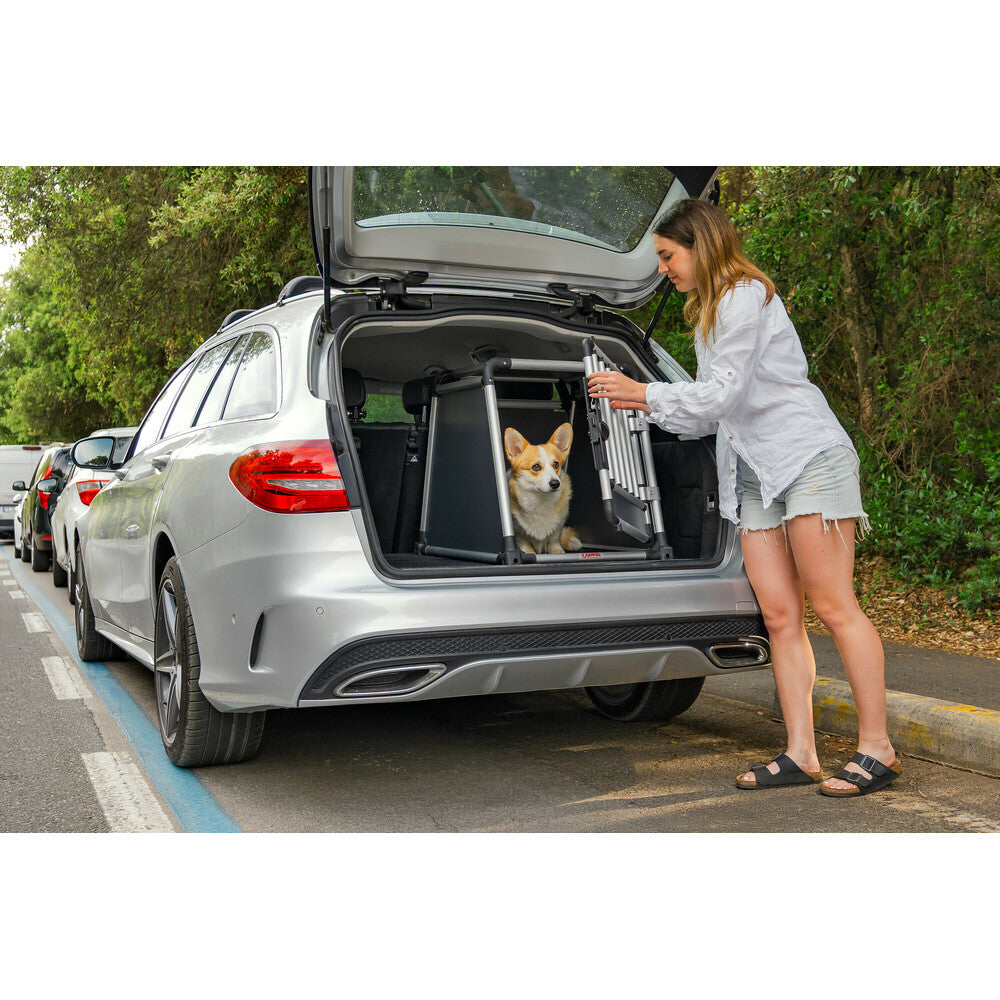 Premium hundbur i aluminium för personbil – Typ 6 – 55 × 77 × H 60 cm